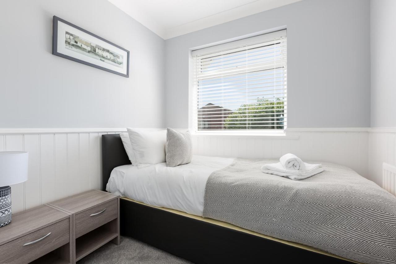 Curlew - 3 Bedrooms Wi-Fi, Parking, Contractors Thornton  Eksteriør billede